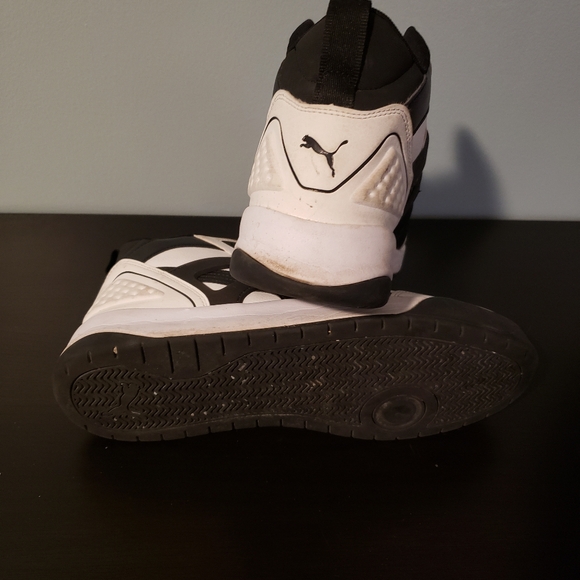 Puma backcourt mid Men's Sneakers - size 9.5 - Picture 4 of 5